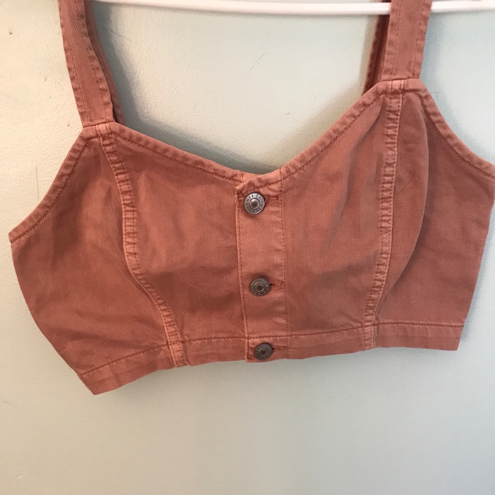 crop top